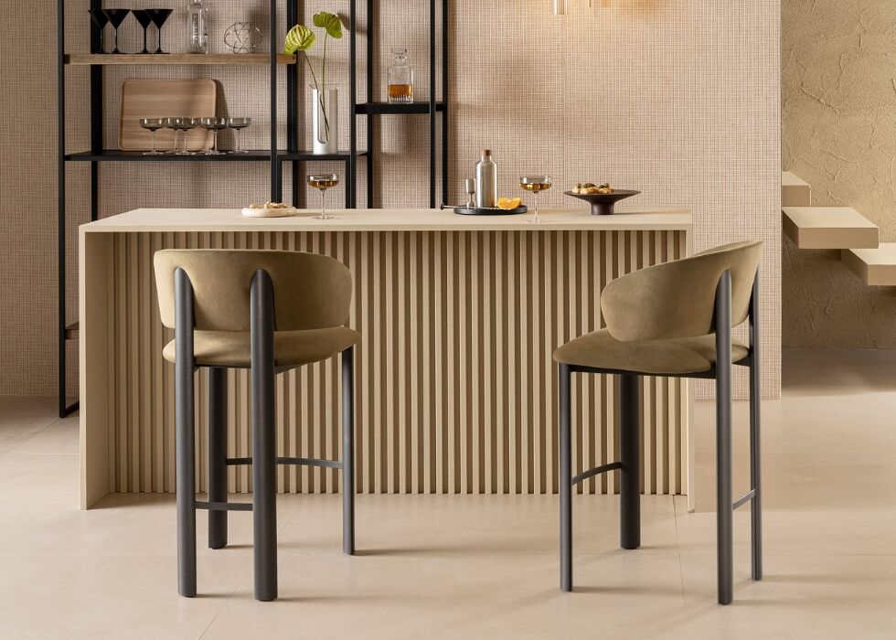 velvet sgabello news