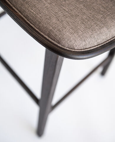 sgabello design legno