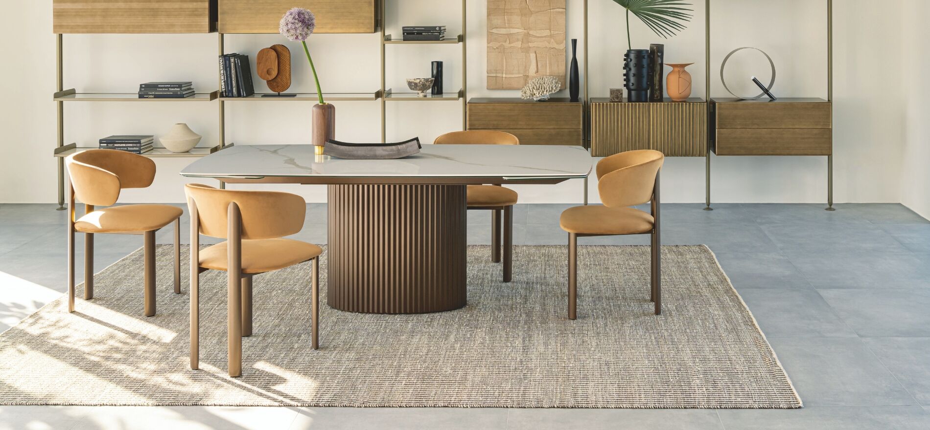 Riflessi, scopri la collezione di arredamento elegante, per soggiorno